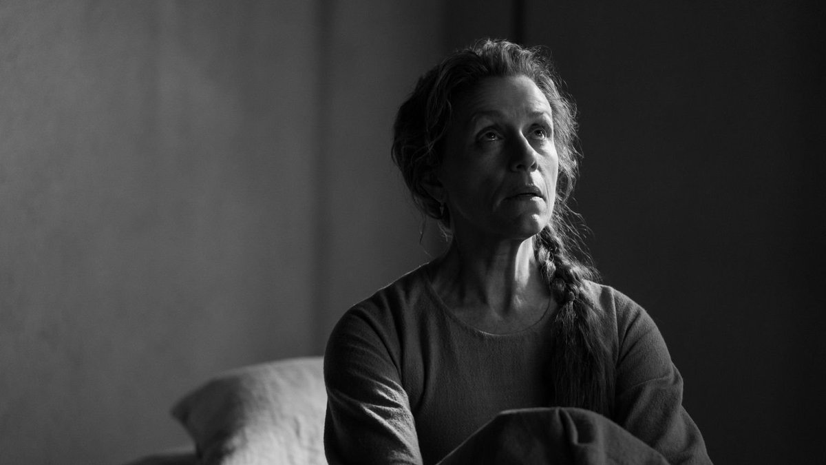 ‘The Tragedy of Macbeth’ Cinematographer Bruno Delbonnel, AFC, ASC Turned Shakespeare Into a Visual Haiku: indiewire.com/2022/01/the-tr…