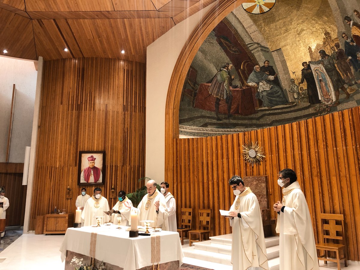 newScolopi's tweet photo. La eucaristía final de acción de gracias ha sido presidida por la nueva Congregación General. 
#48CG #Calasanz https://t.co/S28eUszrqC