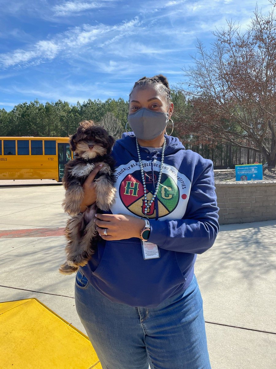 School social workers support the whole family. <a href="/CCMMSRedwolves/">Centennial Campus Center for Innovation Magnet MS</a>   #hbcu #ssw #wholefamily #pets