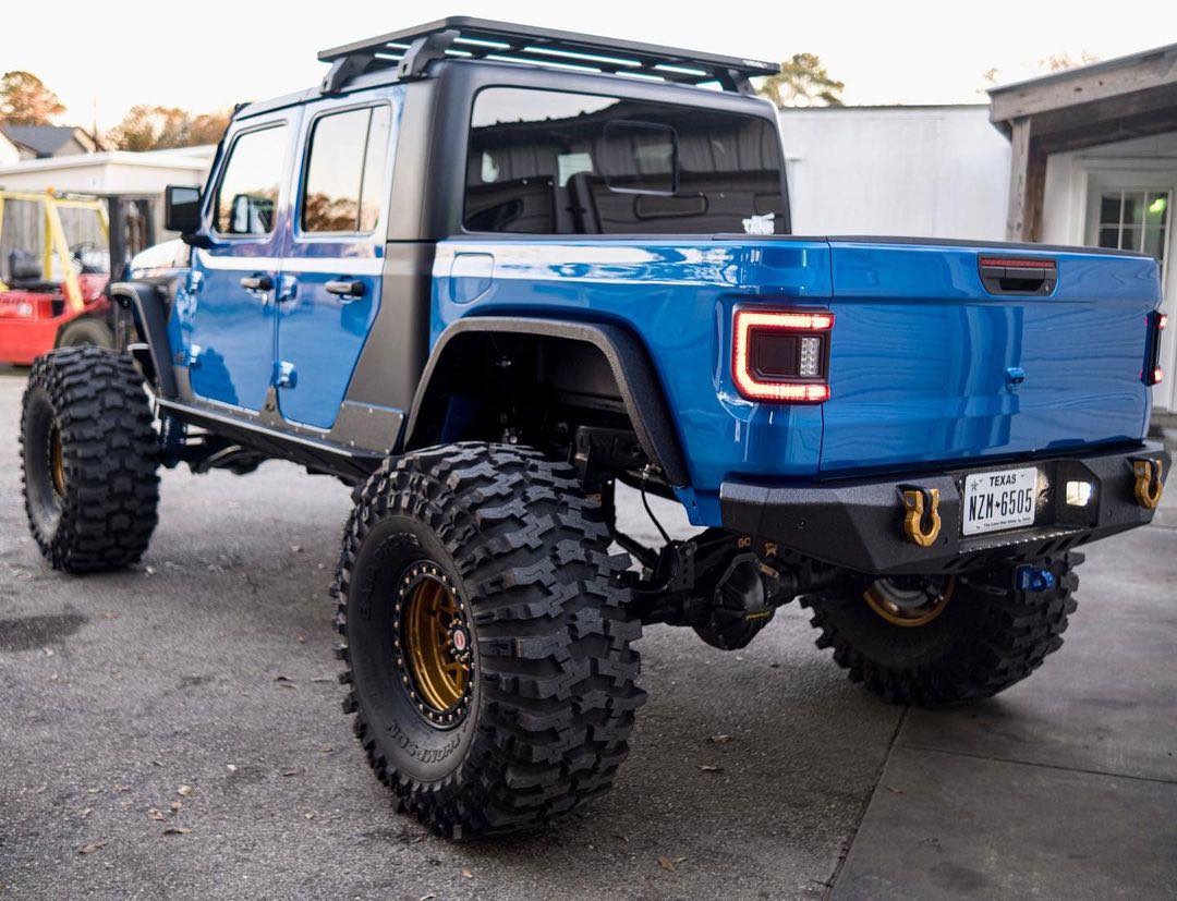 Oracle Lighting tweet media