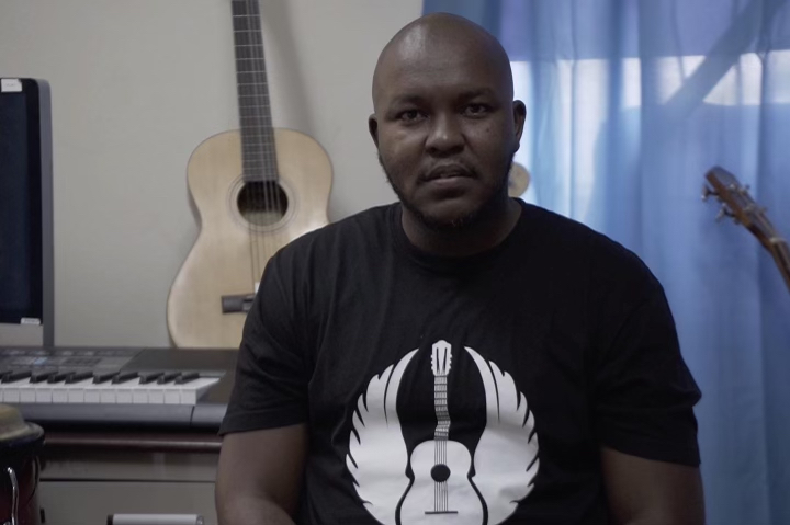 Music Heals Int. tweet media