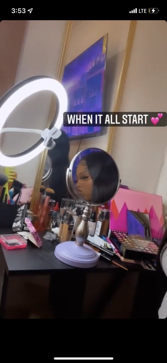 TaisiaDadon's tweet photo. Yβall sleep on π£π#futuremua #mua https://t.co/7OO1AqZVCN
