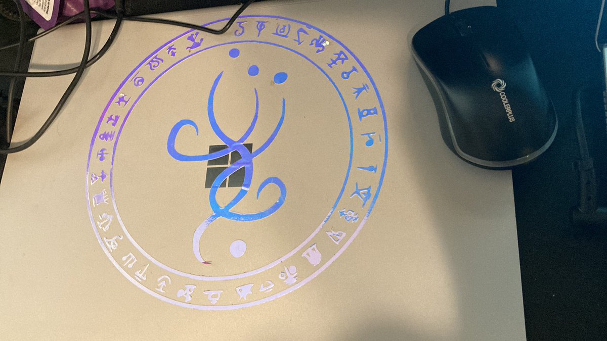 Nikkis_Nebula's tweet photo. @YesJulz She sitting right next to me with a beautiful sigil  to relieve stress… computer track pad stopped working and touch screen to… best computer for digital artists my ass! Wont even run a program like photoshop without crashing! 
thank you for coming to my Ted talk! #Microsoft https://t.co/D4EhO8TDwc