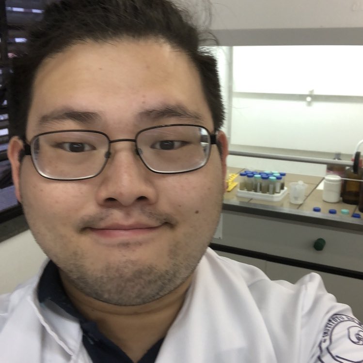 BiodivFoco's tweet photo. Oi, Gustavo aqui 🙋‍♂️(podem me chamar de Shin)! Sou cientista do mar, bacharel em ciências do mar (o #bictmar ), mestre em  ecologia e biodiversidade, ambos na #unifesp. E se tivesse q contar minha pesquisa em emojis diria: 🌊🕰🧟‍♂️🐚☔️. Deu pra adivinhar, rs? #cientistadetwitter https://t.co/TjSQAY6kCl