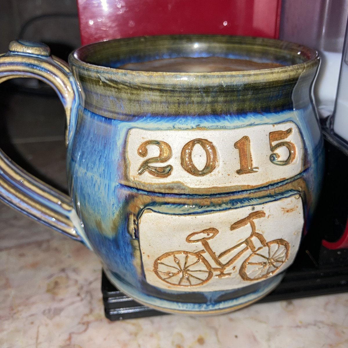 DataLover916's tweet image. Happy Friyay!! #prospectdevelopment 

That time again. Show me your mugs/vessels friends 💜

My mom bought me this in celebration of my riding around Lake Tahoe. I’ve never used it (for fear of braking it) so this is its inaugural drinking. Use the pretty things! ☕️🚴🏼‍♀️