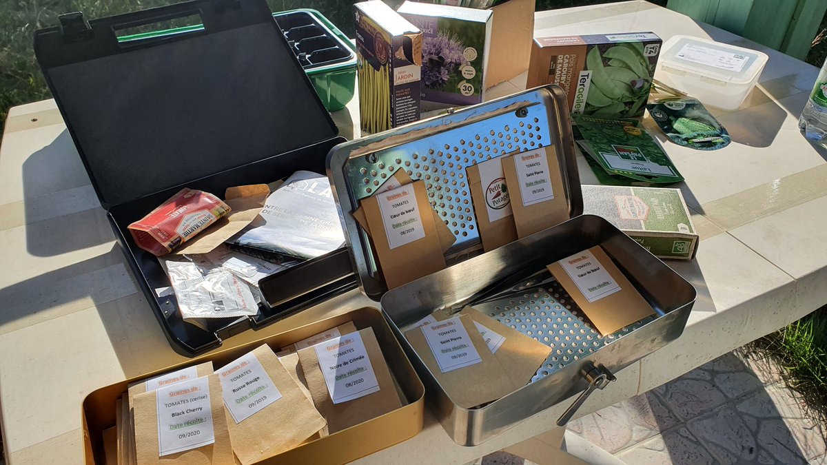 En plein inventaire des graines - semences pour les prochains semis. 

On y va vraiment tranquilou...  Et vous? je parie que c est deja fait lol 

Cyril - petit-potager.com 

#semis 
#inventairesemis 
#inventairegraines 
#graines 
#semence 
#semences 
#petitpotager