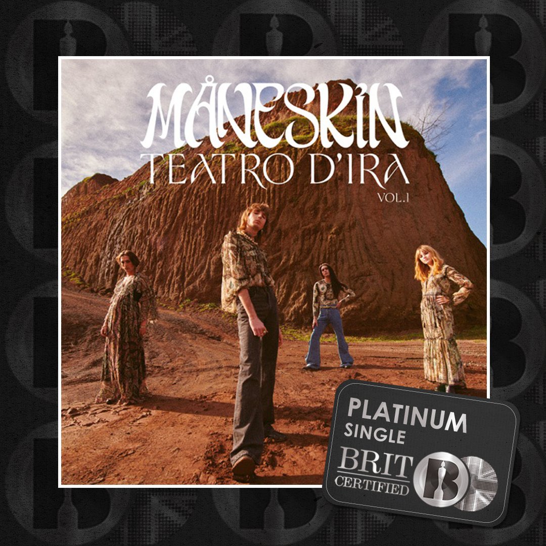 ManeskinFanClub's tweet photo. 💿 | “I WANNA BE YOUR SLAVE” is now certified platinum in United Kingdom. https://t.co/u5caVlKOdq
