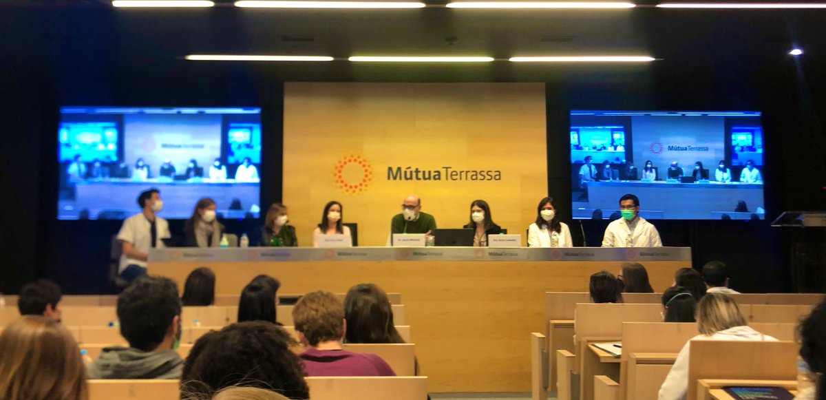 marc_bausili's tweet photo. Servei #Anestesiologia participant en la 2a Jornada Actualització en Cirurgia Toràcica @Mutua_Terrassa Agraïts de comptar sempre per l’equip de cirurgia toràcica i involucrar-nos en aquesta jornada referent @ToracicaCat https://t.co/y1EHJTNsOv