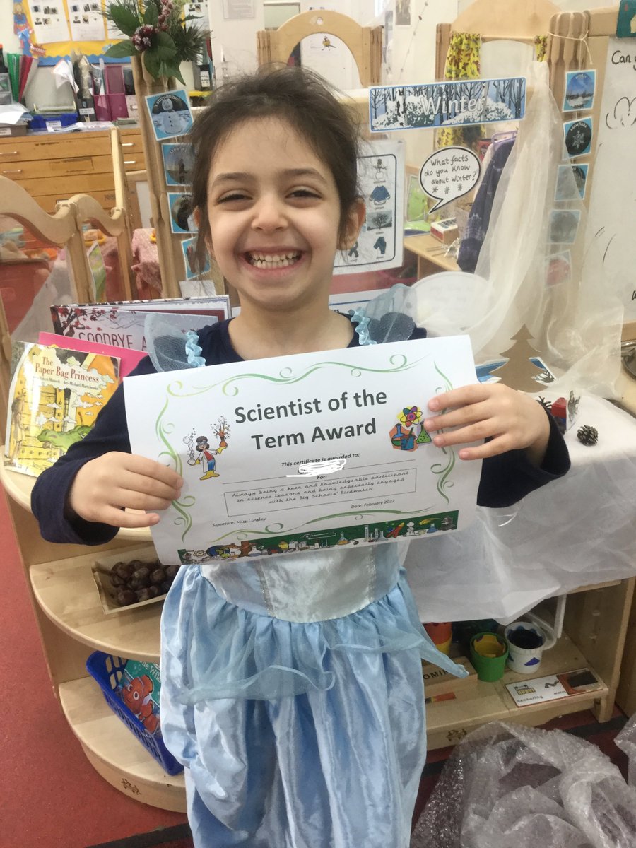 sherwoodprimary's tweet photo. Excited to celebrate scientific interest and achievement once again with our latest Scientist of the Term awards! Here are some of our budding scientists! #science #promotingscience #youngscientists https://t.co/t9ClKEw6TL