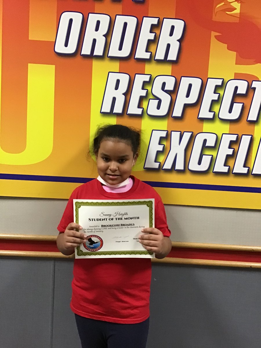 MrHull_SH's tweet photo. January #studentsofthemonth celebration. Some incredible students from @sunnyheightsele right here. You all make us so proud. #OURheights @msdwarren https://t.co/LP48hMnXxM