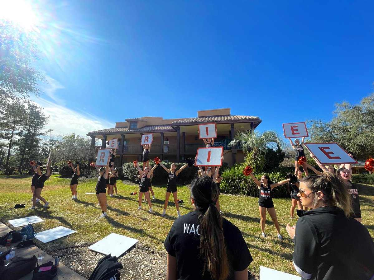 Erie Cheer tweet media