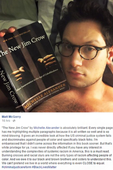 ApectsN's tweet photo. Roasting Old pics to make NFT community laugh day 1
Who the fuck poses shirtless with a book about structural racism just link the amazon page dude.
#BLM #NFT #NFTProject #NFTCommunity https://t.co/LmQcV8xkKL