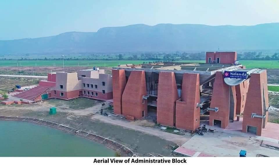 mayursejpal's tweet photo. PM @narendramodi ji will inaugurate New campus of Nalanda University in bihar.
Its recreated in the almost same structure and layout as it was in past till 1193 AD, which was destroyed by invader Bhaktiyaar KhiIji. https://t.co/mCMGGcAzeq