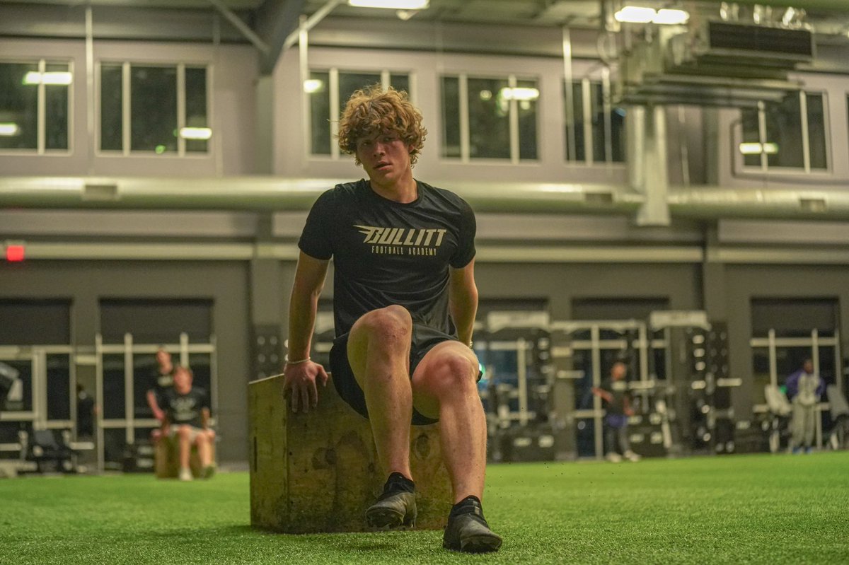 BullittFA's tweet photo. Stay the course and trust the process! Week 6 officially in the books #BullittFootballAcademy #BelieveTheHype 
@DFWTxProspects @DfwSho @DraftDiamonds https://t.co/ZsMS0b0G4K