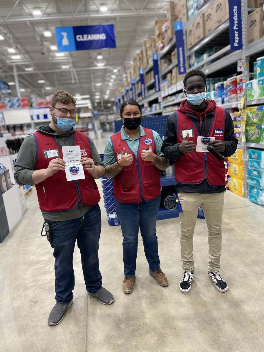 Lowes2930TiffinOH tweet media