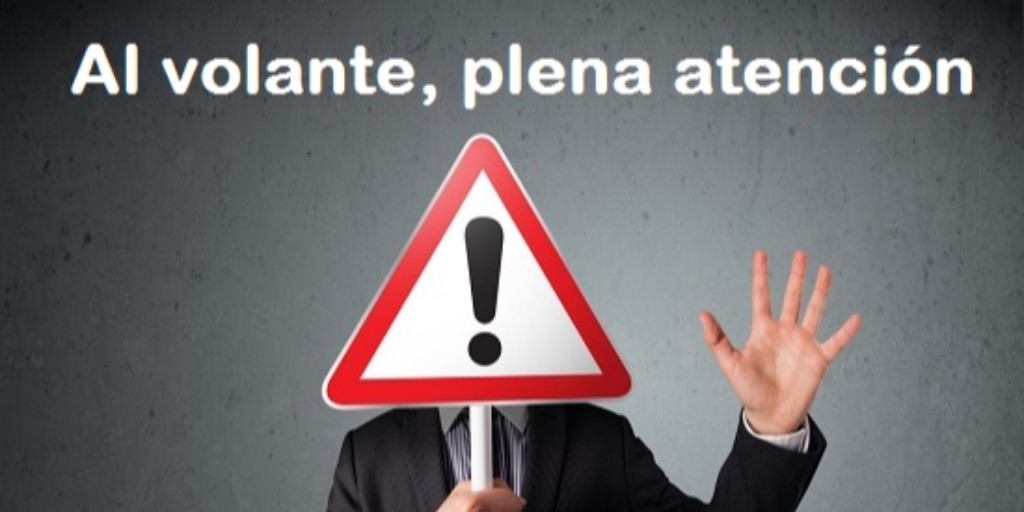 CLAVES para no distraerte al volante⤵️

❎Antes del viaje 👉duerme bien, no tomes #alcoholyotrasdrogas ni ciertos medicamentos, evita comidas pesadas y programa antes el GPS y la radio.

❎En el trayecto 👉 no fumes, descansa cada 200 km y no uses el móvil.

#CeroDistracción