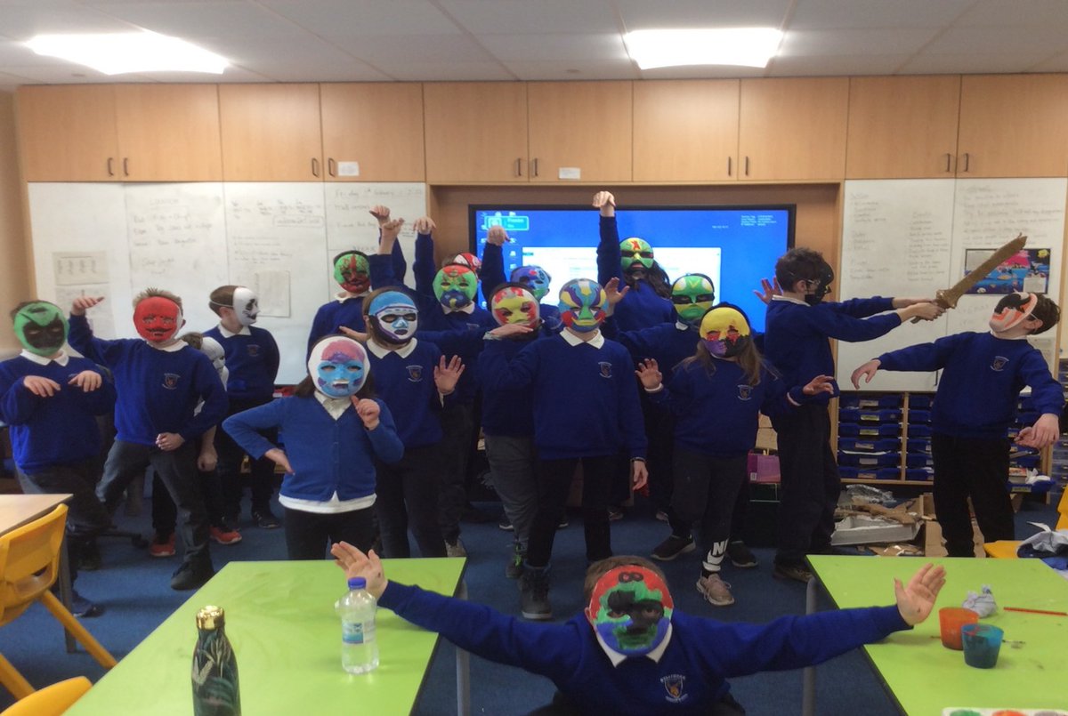 It looks like pupils at <a href="/strathyps1/">Strathyre Primary</a> have been putting on a spectacular Beijing Opera performance after their Mandarin lessons with <a href="/StirlingConfuc2/">Stirling Confucius Classrooms</a>  <a href="/1plus2Stirling/">Stirling 1+2</a> <a href="/CISSStrathclyde/">Confucius Institute for Scotland’s Schools</a> @brycath