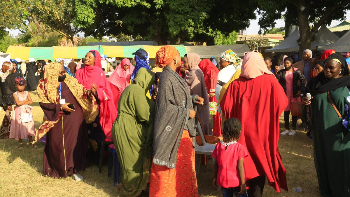 mega_bazaar2022's tweet photo. Musical chair competition for the mama's at the previous bazaar💃💃💃 and @miss_Surayyah__ won the prize.
We told you right? It's not just about buying and selling, it's a stress-relieving event where we make money and shake of that stress.

#competition
#megabazaar2022 https://t.co/HJQcLHadeE