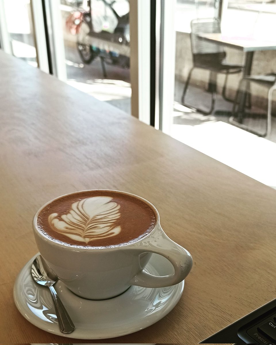 carlitecarfangs's tweet image. Bike commute to drop the little one off at daycare, followed by a meeting at @culturecoffeeok (with a delicious coconut mocha), before biking the rest of the way to the office.

#CargoBikeFamily 
#BikeLocalShopLocal 
#BikeCentralOK