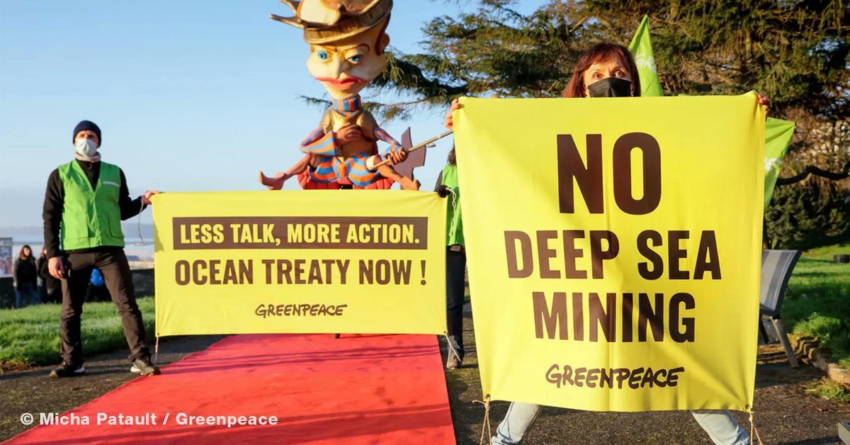 greenpeace_de's tweet photo. Weniger als 1,2 % der Hohen See sind geschützt, im Vergleich zu 17 % der Landflächen. 👀 🥲
Was wir JETZT von der #Ampel brauchen:
✅ #GlobalOceanTreaty
❌ Pläne zum Tiefseebergbau
❌ Industrielle Ausbeutung
❌ Fischerei in Schutzgebieten
 
#OneOceanSummit #ProtectTheOceans https://t.co/Ocjxh07YJN