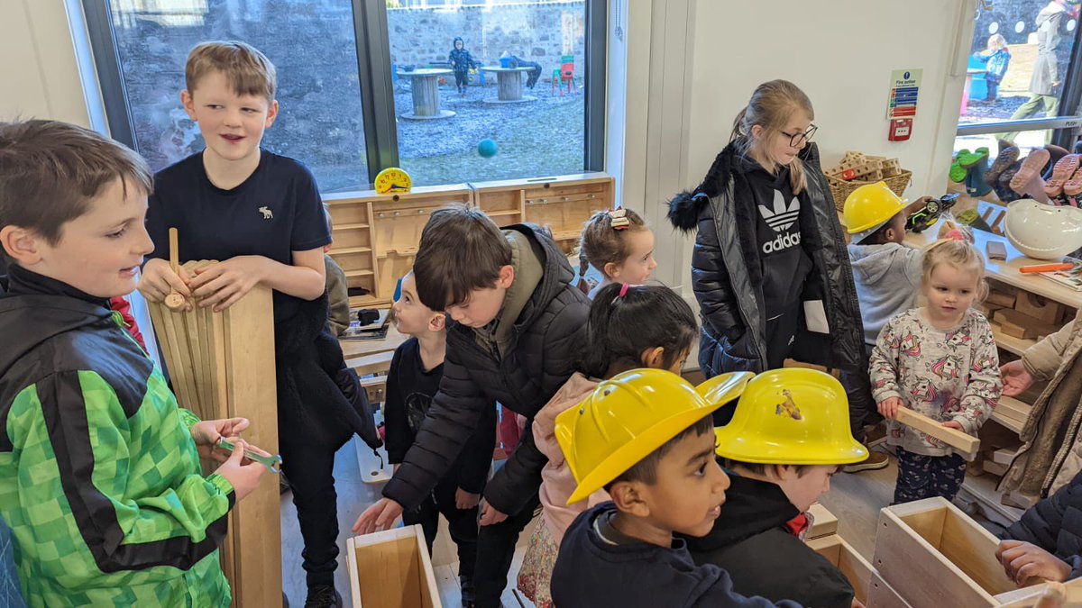 MrsPowell5's tweet photo. R20 had a great time in the nursery this morning, developing co-operation, confidence and leadership skills through playing with the nursery pupils. (And they had a lot of fun!) @1Broomhill @SchoolBroomhill #wecanworktogether https://t.co/AnnCjx3qsa