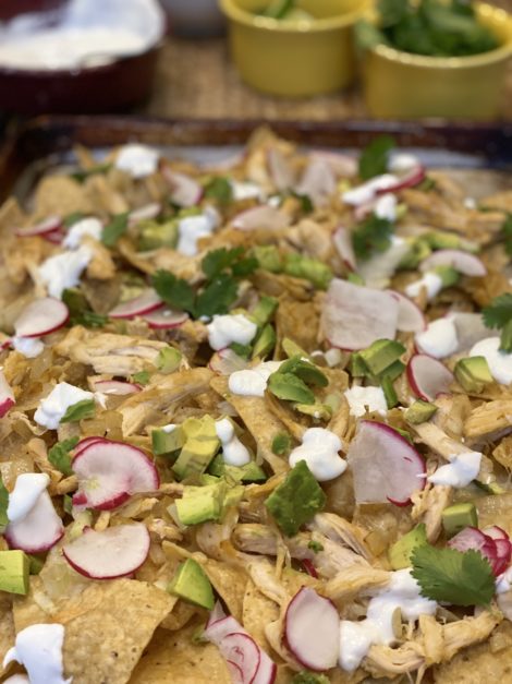 ClearlyBrand's tweet photo. Put a healthy spin on a game day favorite with this nachos recipe: https://t.co/t4mutWsmVo https://t.co/OGlnZGyq6M