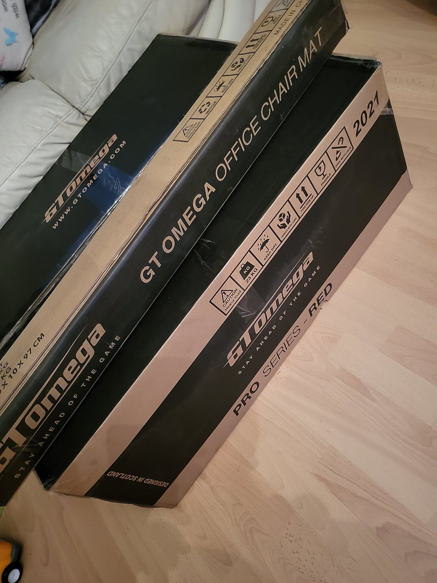 ScullyHS's tweet photo. Thanks @Belfaststorm &amp; @GTOmegaRacing for the give-away! All arrived today. Time to get these set up! https://t.co/BhOOSDH2fA