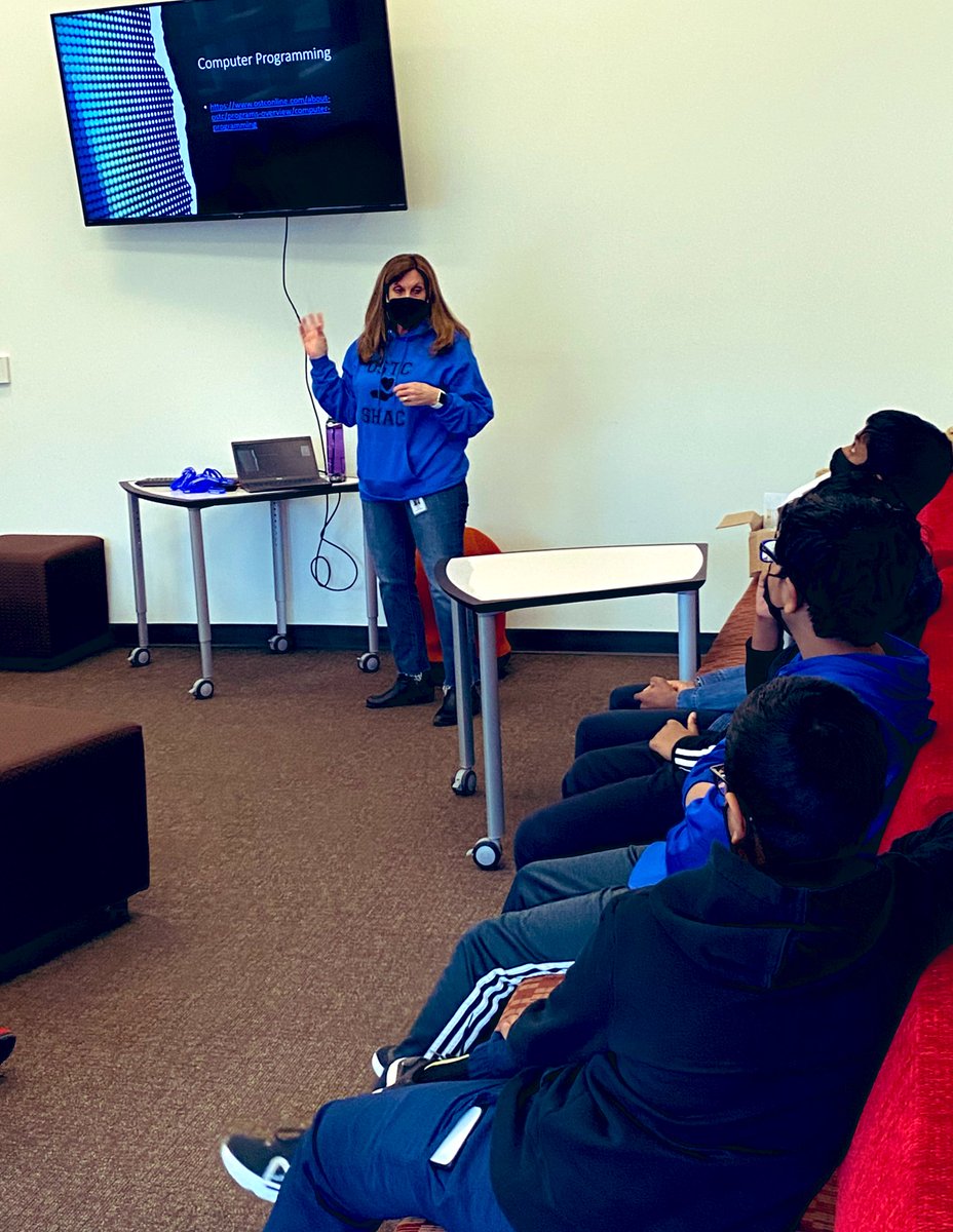 Powell & Chlebek tweet media