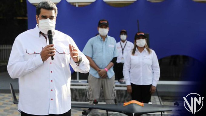 annenviva13's tweet photo. Fuerzas armadas de #Venezuela continúan con operativos contra fuerzas paramilitares y bandas criminales que operan en frontera colombo-venezolana que operan en complicidad con gobierno de Iván Duque. Detienen a 7 personas @VivaNicaragua13 https://t.co/b6YfMYmoHV