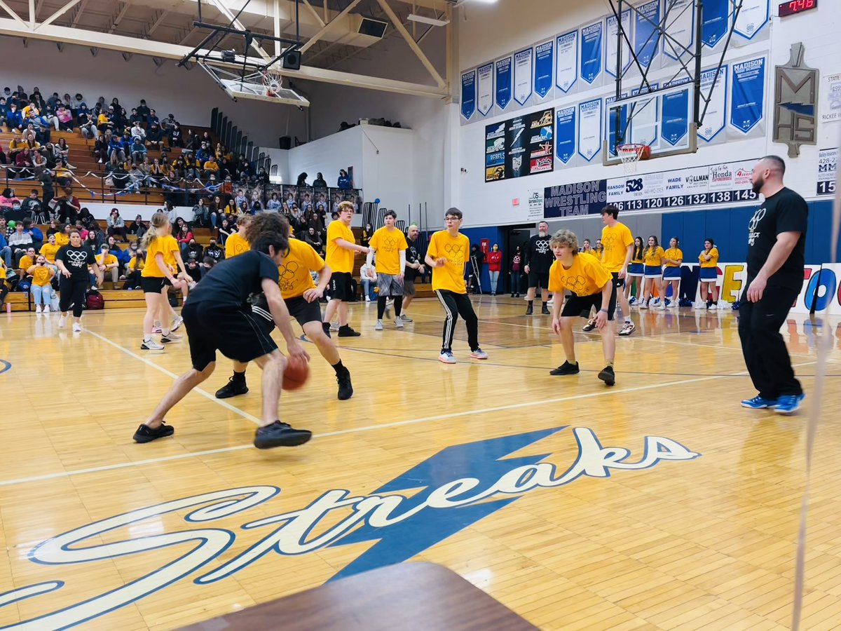 bellaparsons15's tweet image. a highly successful #projectunify assembly today!! huge props to @Becca1martin @libby_worthy for making this all happen!!! i’m so proud of you ladies you guys did an AMAZING job and i’m so blessed to have been able to watch it all unfold💙⚡️