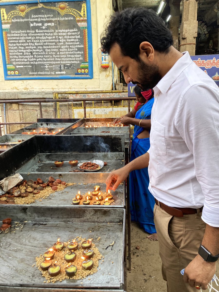 sumananupam13's tweet photo. तत्सृष्टा तदेवानुप्राविशत्
He created and entered into it. 
~ Śaṅkara https://t.co/fXlieAKapi