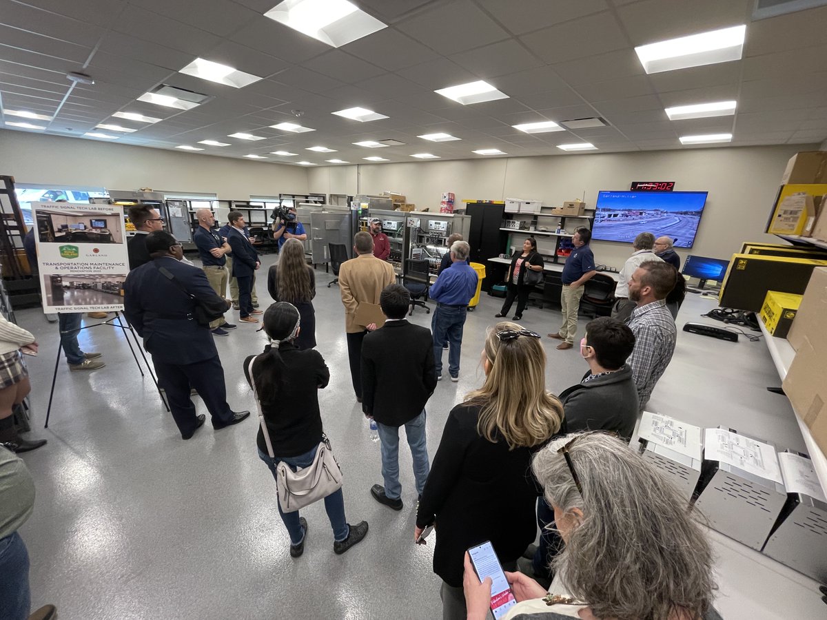 garlandtxgov's tweet photo. Build Garland Day Stop #3: Transportation Operations & Maintenance Facility. Constructed in the 50’s. The dpt. makes all city signs & maintains traffic signals, school flashers, signs, stop bars, crosswalks & lane lines.
#GarlandTX #BuildGarlandDay #BuildGarland #MYMGarland https://t.co/AsrwR74XBS