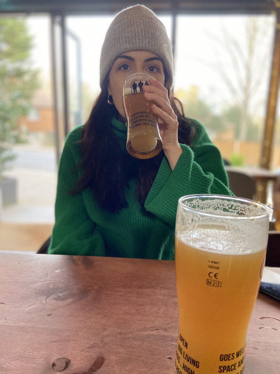 LukeBradshaw85's tweet photo. First pint as a mum and first pint in over a year. Earned a #RighteousPint and then some. cc @MikeBubbins https://t.co/skivxoTwhN