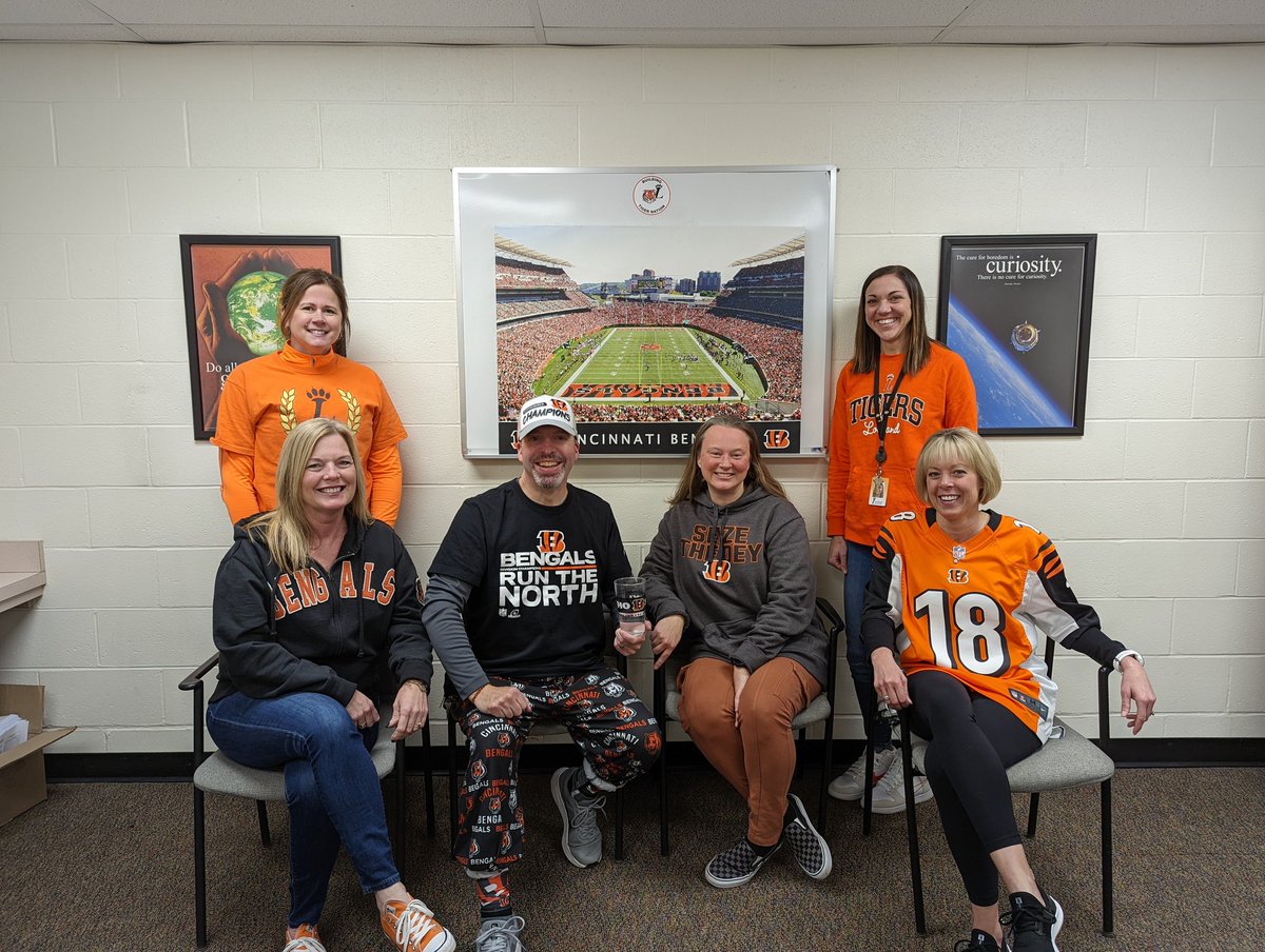 drewsmitchell71's tweet photo. So much fun at work today! Who Dey! #RuleItAll https://t.co/9zr0rP34Mk