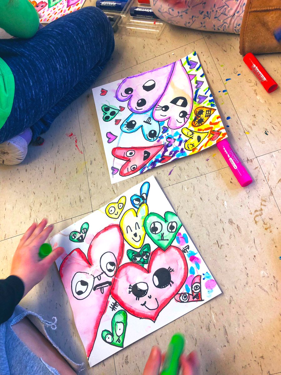 MrsShonasClass's tweet photo. Heart art inspired by street artist/pop artist, #ChrisUphues. Students loved creating their own watercolour paints using markers and water! We learned about COMPOSITION and OVERLAPPING as we planned and drew our happy hearts. @orioleparkjps  @tdsb https://t.co/P3MiEHOqao