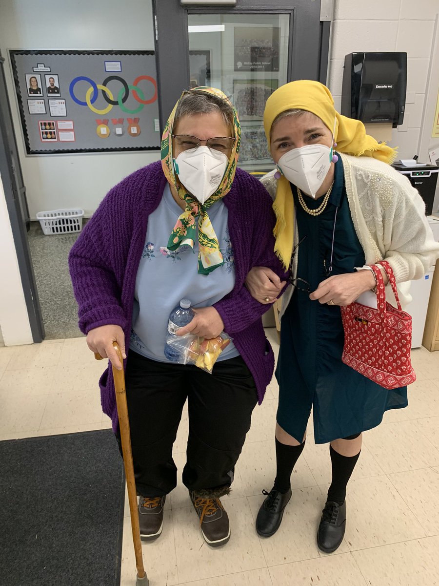 MckayPublic's tweet photo. Some of our staff and students grew very old over night! #100sDay https://t.co/284vXIS3oS