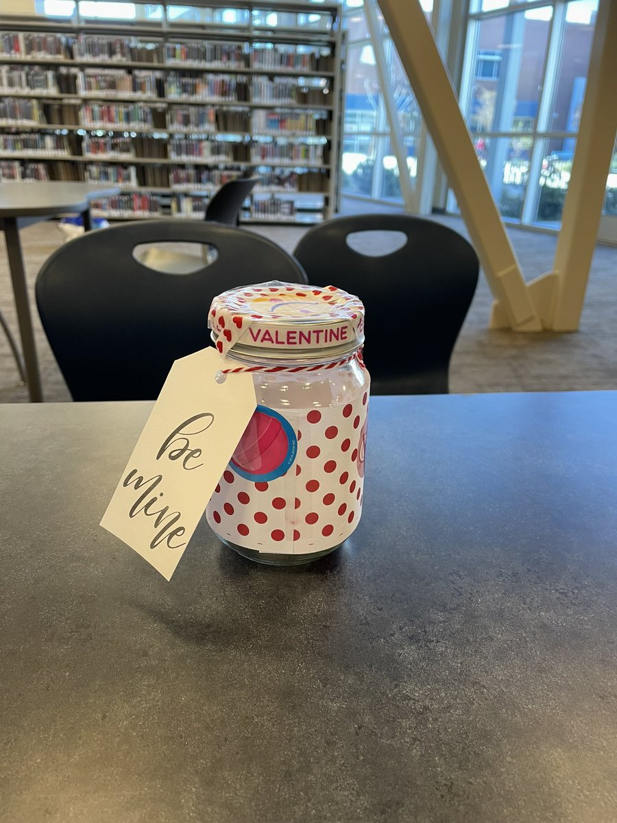 RajahLibraryIndio tweet media