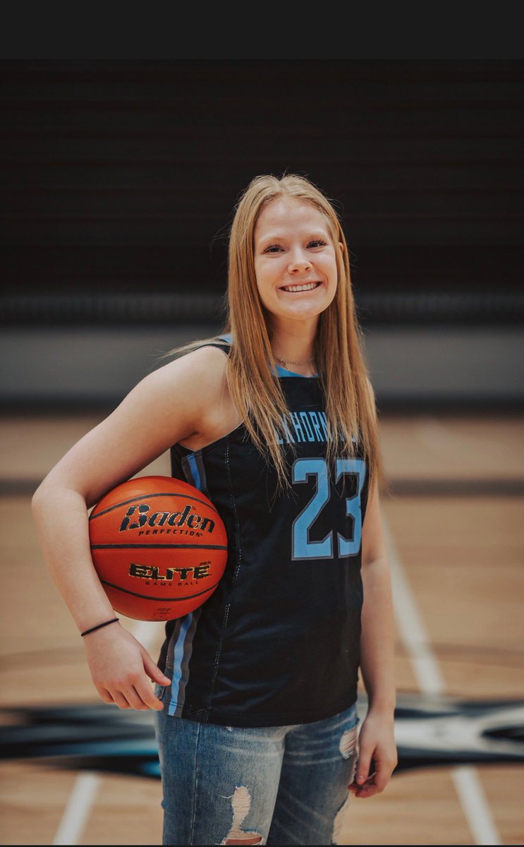 Senior Spotlight 💡 

Reilly Palmer
College:  College of St Mary/Basketball 
Fav BB Memory:  Team Bonding hangouts, we all have so much fun  hanging out as a team and are such good friends even outside of basketball, which I love. 
Career Plans:  Special Education Teacher
