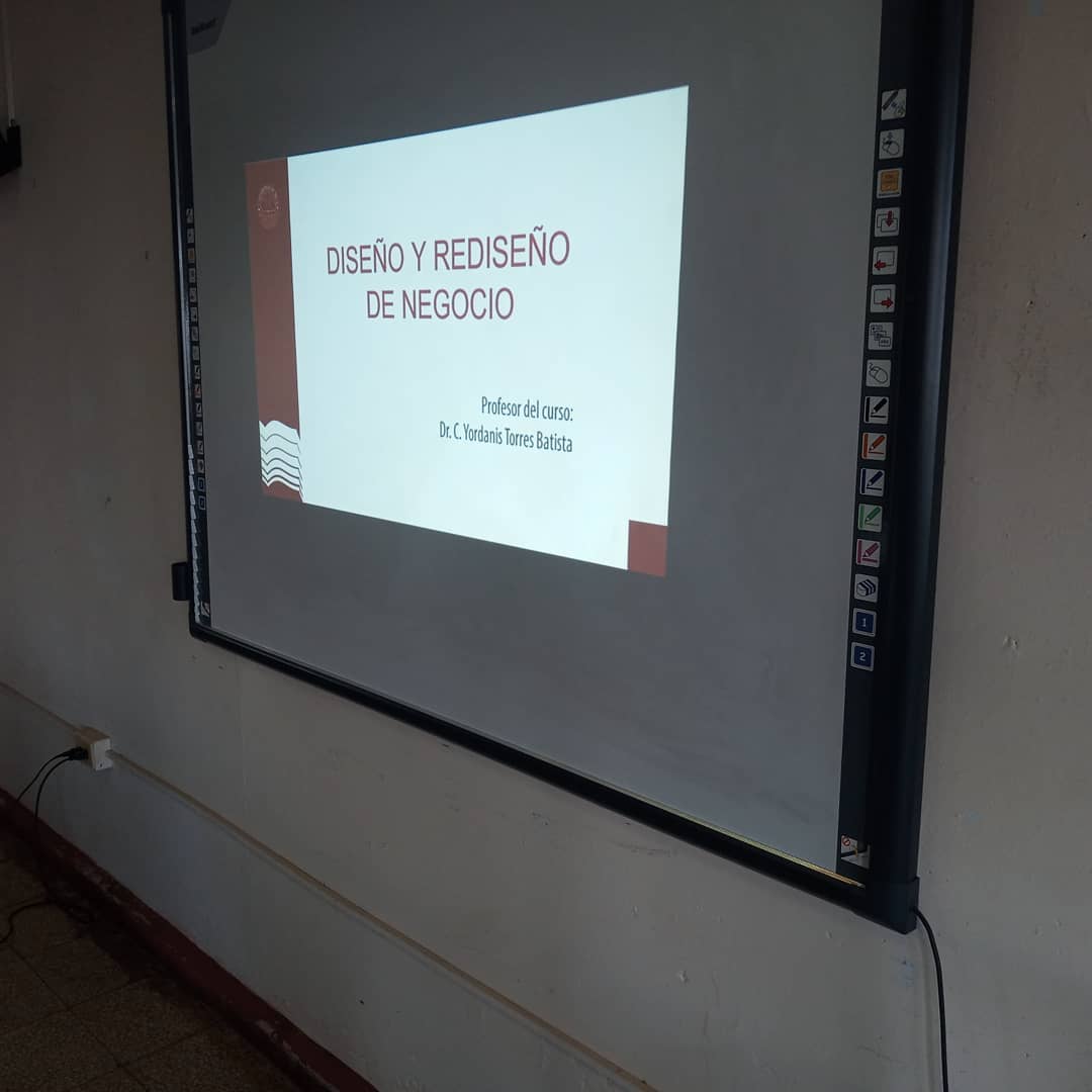 YordanisTorres4's tweet photo. El departamento de Dirección de la @UniversidadMoa da inicio al curso Diseño y Rediseño de Negocio para los nuevos actores económicos; socios de las nuevas empresas y cooperativa. https://t.co/7C7guv6jug