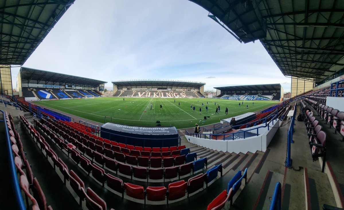 melon1879's tweet photo. Another great week of development for our NI u17s in preparation for Euros in March⚽️⚽️ Two very positive performances &amp; two good wins against a very good footballing Everton team. 🟢🟢⚽️⚽️

@AlfieWylie @noelmitchell66 https://t.co/pqPedUKhn5