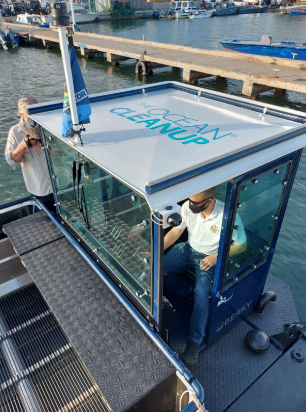 MGIMona's tweet photo. Part 1:
Cleanup of the Kingston Harbour Initiative 

As part of this collaborative agreement with The Ocean Cleanup, MGI is providing environmental profiling, data and field monitoring support through hydro-meteorological, terrain and environmental data collection..... https://t.co/E6H8sb3c6P