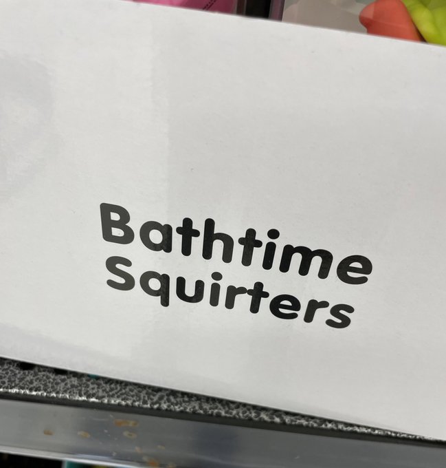 Found this at my local store&hellip;thought you had to Twitter for such a score 🤦&zwj;♀️😅 https://t.co/qps2u0At<a href="/tag/maxim"class="tags"><span>#maxim</span></a><a href="/tag/amputee"class="tags"><span>#amputee</span></a><a href="/tag/vote4me"class="tags"><span>#vote4me</span></a><a href="/tag/maximcovergirl2022%20"class="tags"><span>#maximcovergirl2022 </span></a>