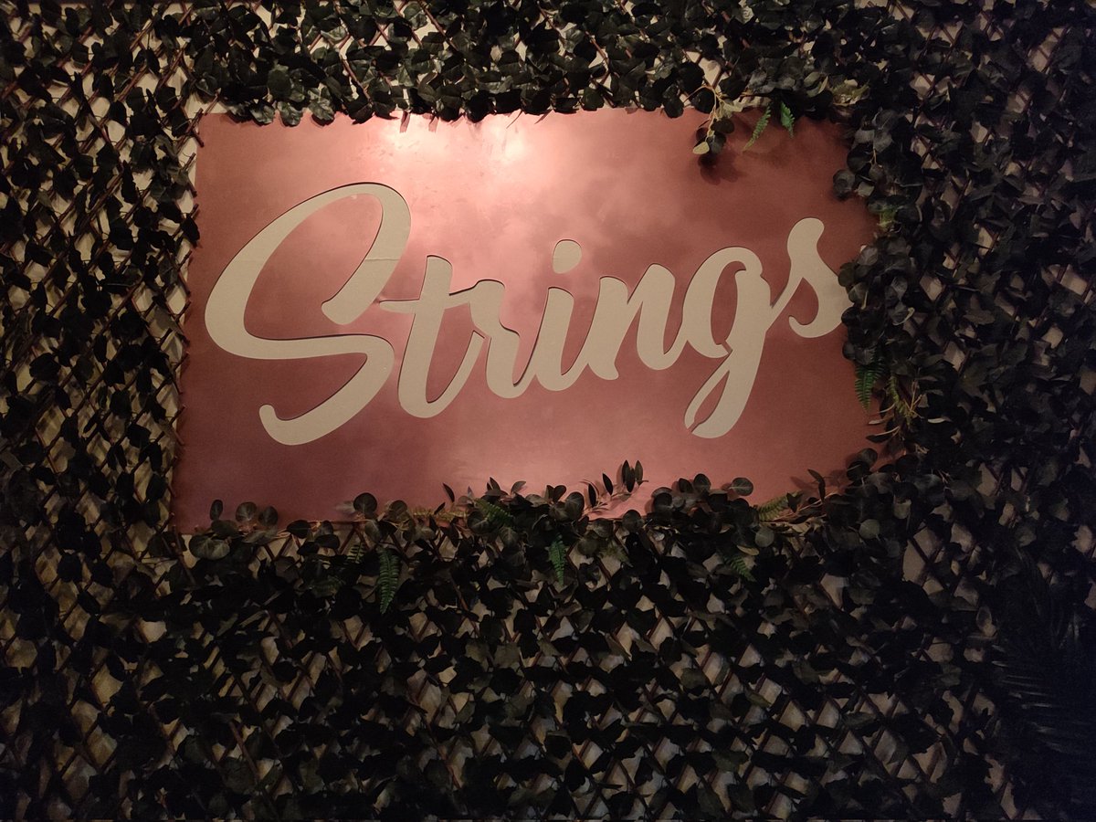 #Space
Sound Check Done 
<a href="/StringsVenue/">Strings Bar & Venue</a> #IsleofWight 
Stage Time 9ish
ents24.com/newport-events…