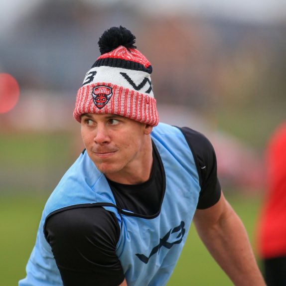 On our way to watch the mighty <a href="/SalfordDevils/">Salford Red Devils 👹</a> take on <a href="/CTRLFC/">Castleford Tigers</a> good luck guys for the first game of the Season extra good luck to our sponsored player Shane Wright have a good game mate, let’s have those 2pts 🏉👹 On our way to watch the night #Togetherstronger