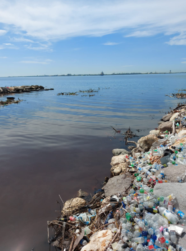 MGIMona's tweet photo. Part 1:
Cleanup of the Kingston Harbour Initiative 

As part of this collaborative agreement with The Ocean Cleanup, MGI is providing environmental profiling, data and field monitoring support through hydro-meteorological, terrain and environmental data collection..... https://t.co/E6H8sb3c6P