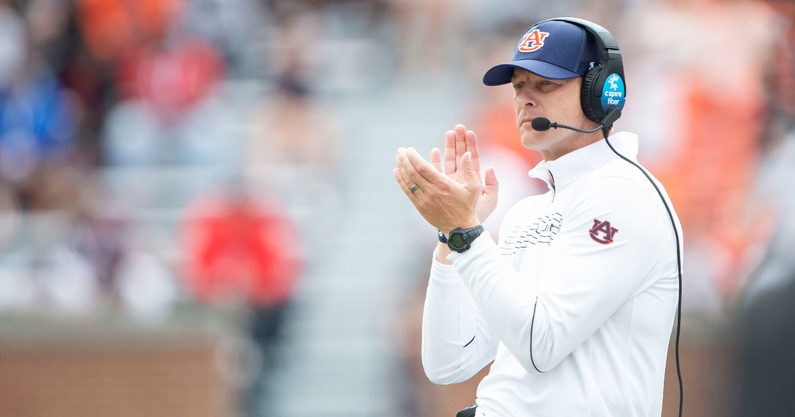 _JHokanson's tweet photo. CONFIRMED: Bryan Harsin expected to remain Auburn head football coach (@ClowESPN first reported) -- many around the program have been notified, players will be officially told this afternoon

FREE STORY: https://t.co/ePfK7HcrfX https://t.co/0UfJ7WZarp