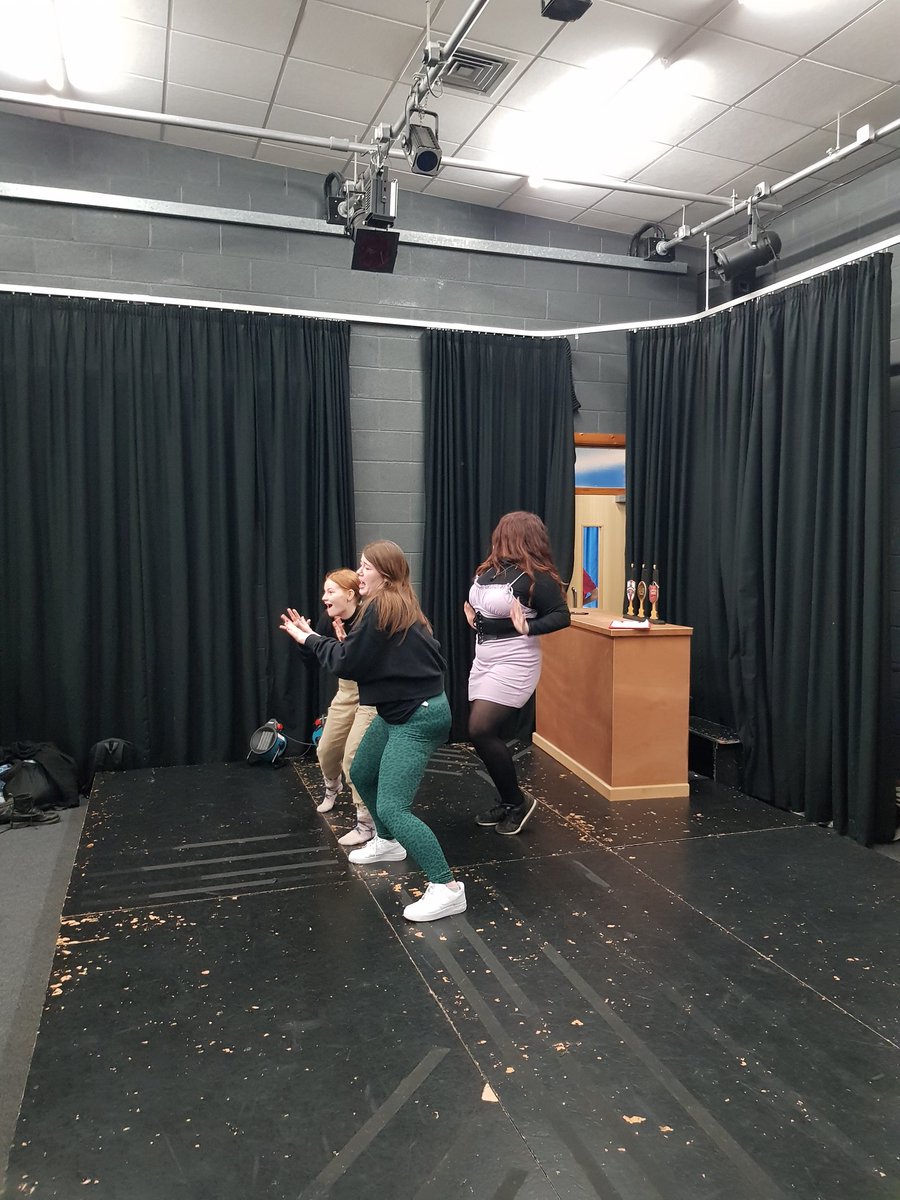 Drama_BayH's tweet photo. Well what a wonderful afternoon with @Team_Splendid and our A level drama students. #dialectic #ownit #questionit https://t.co/gmqq6z6CGE