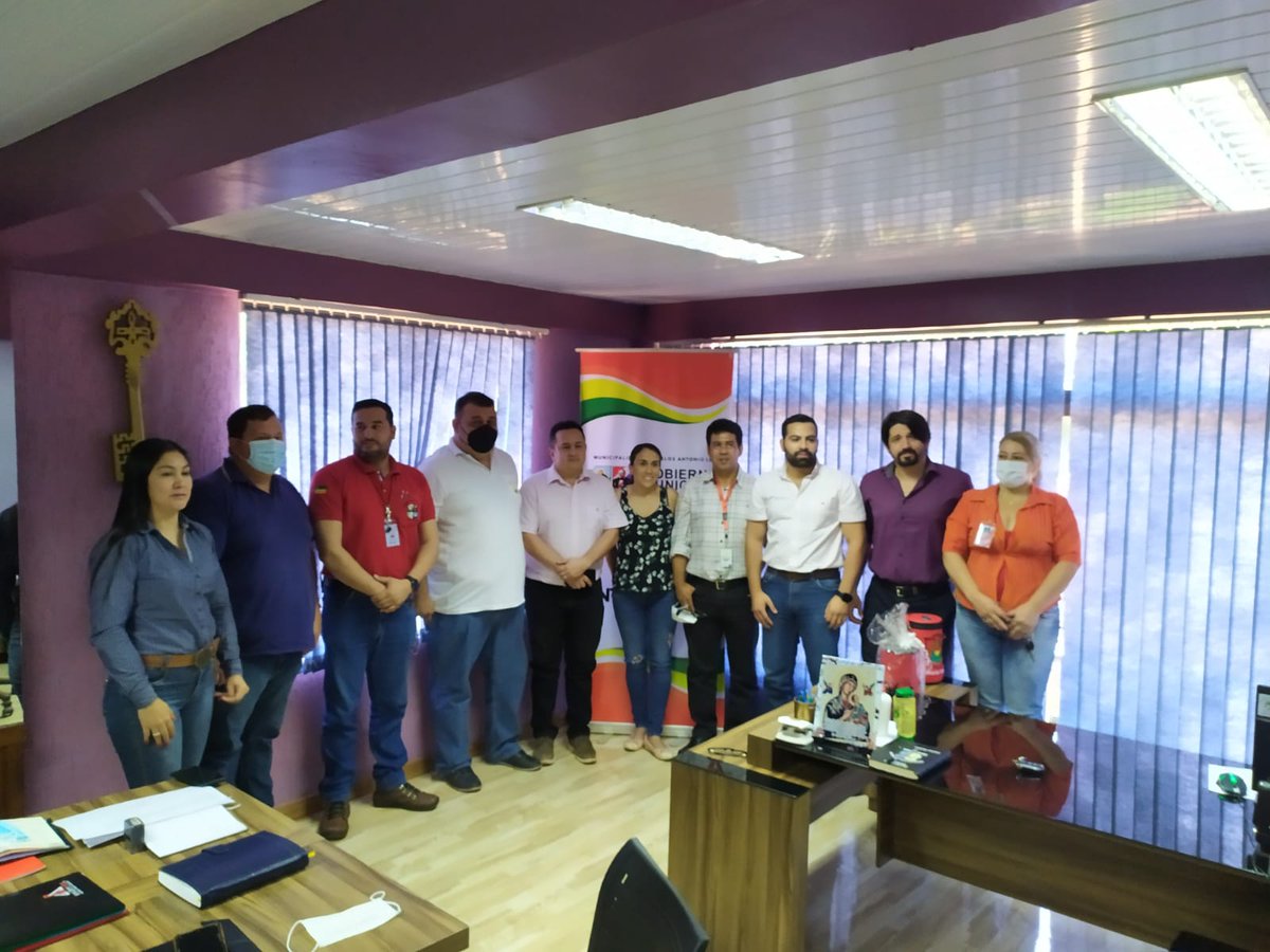 555Vega's tweet photo. Trabajando por el departamento y para la gente. Cada distrito debe tener su oportunidad deportiva, esa es la instrucciones del Sr Gobernador Don @Christianbrunaga!!! https://t.co/hqtkuLrx7o