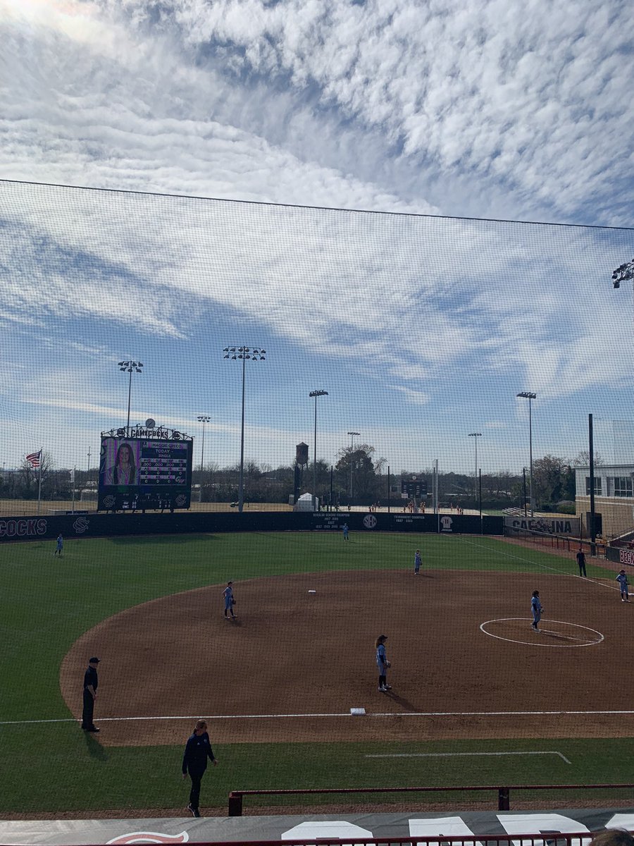 ForeverABobcat's tweet photo. Beautiful day to start opening weekend of college softball! UNC vs. George Washington to start the Gamecock Invitational! #CollegeSoftball 🥎 #BeckhamField https://t.co/EBIYfrCYm9