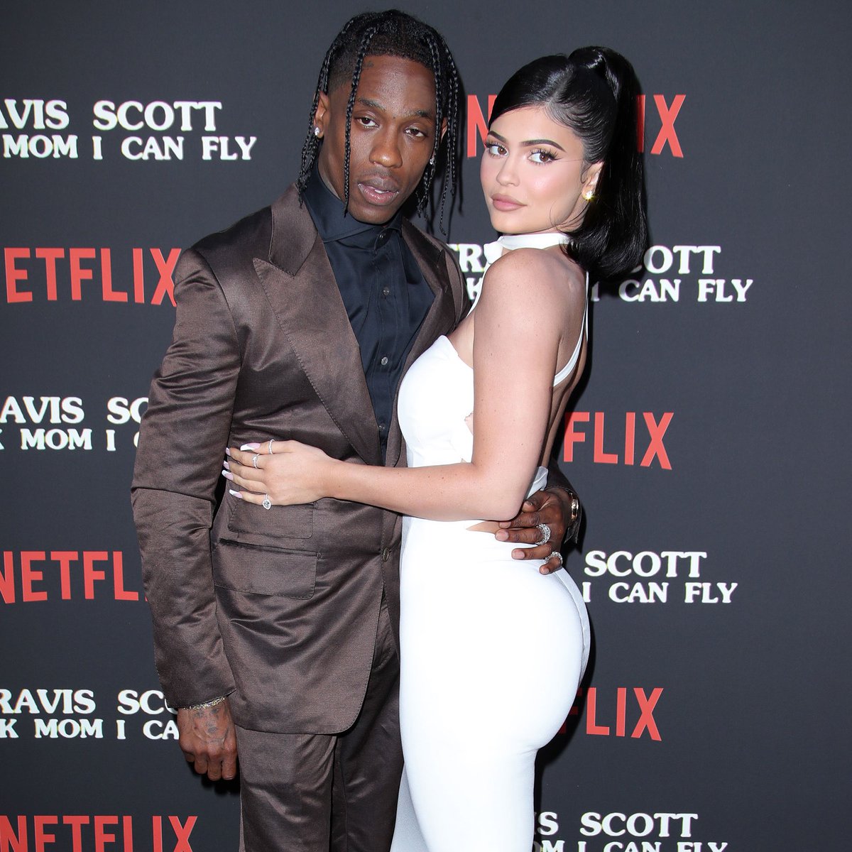 domislivenews's tweet photo. Kylie Jenner &amp; Travis Scott Names Their Baby Boy ‘Wolf Webster’ https://t.co/0w35USgpgv